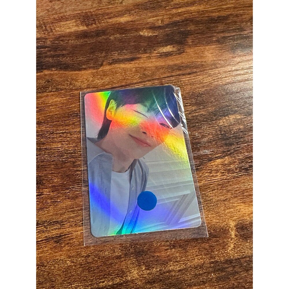 stray kids in jeongin nacific holo photocard round 2